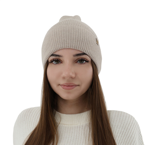 Бежов